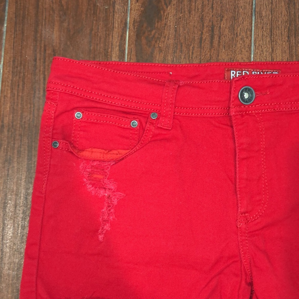 Red Rivet Red Jean Shorts. 17 - Picture 2 of 5